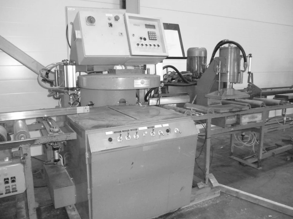An early 720-series crosscut saw