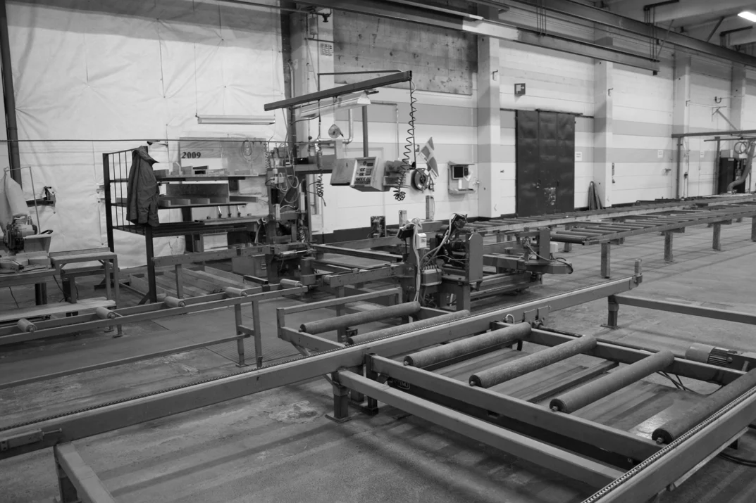 An early Randek framing station